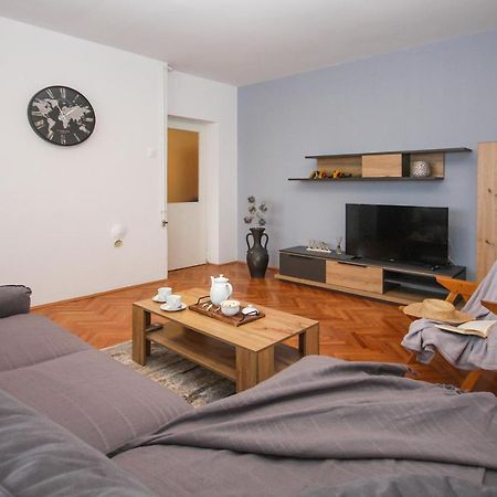 Apartman Nonno Pula Luaran gambar